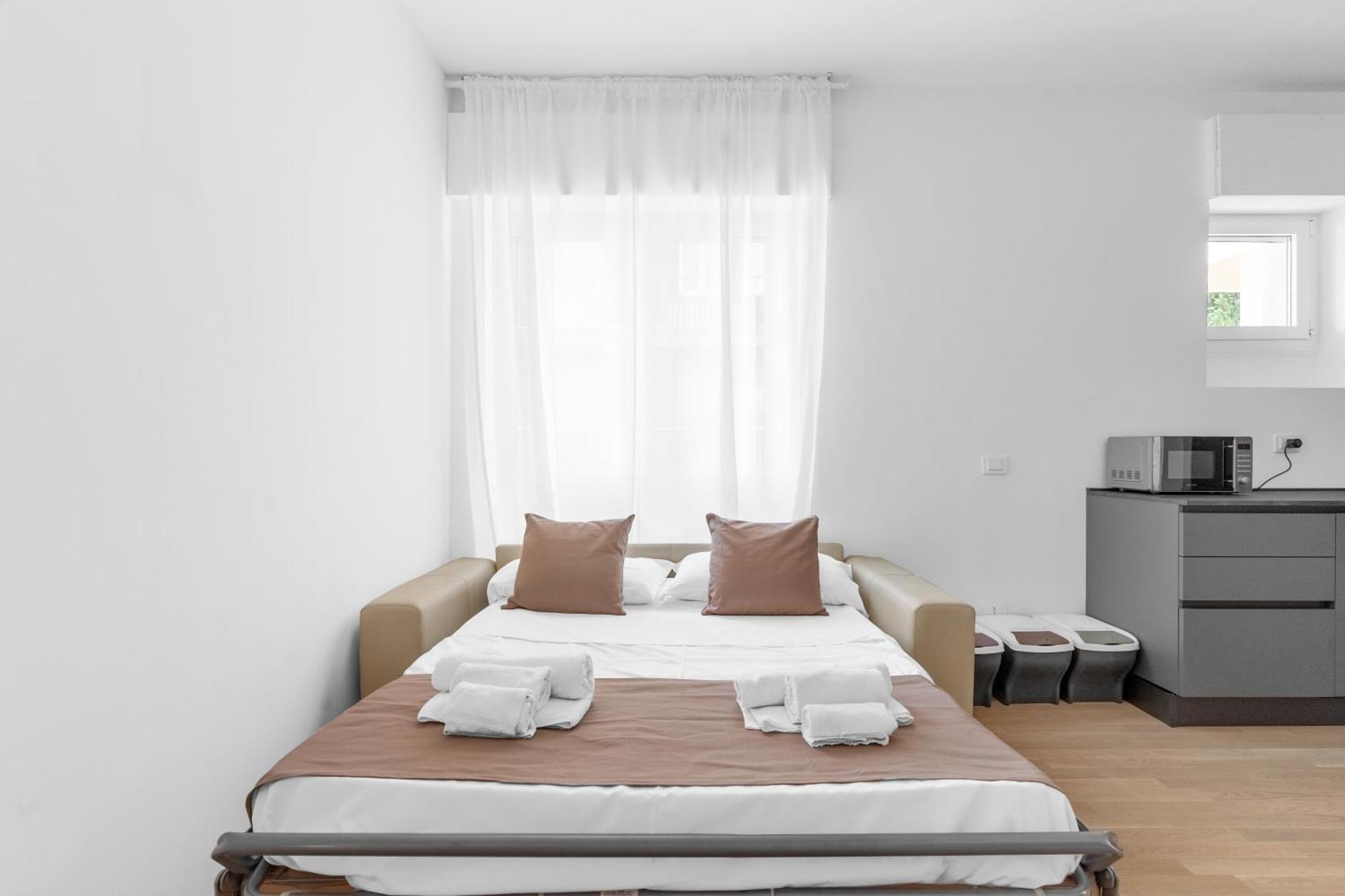 Mi Casa - Appartamento In Ponte Nuovo ميلان المظهر الخارجي الصورة